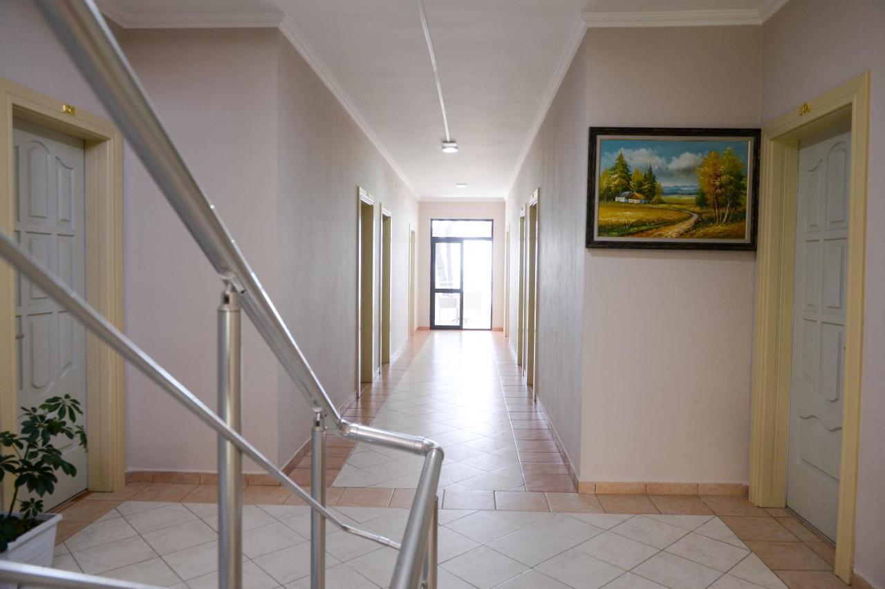 Andi Hotel Kryemedhej